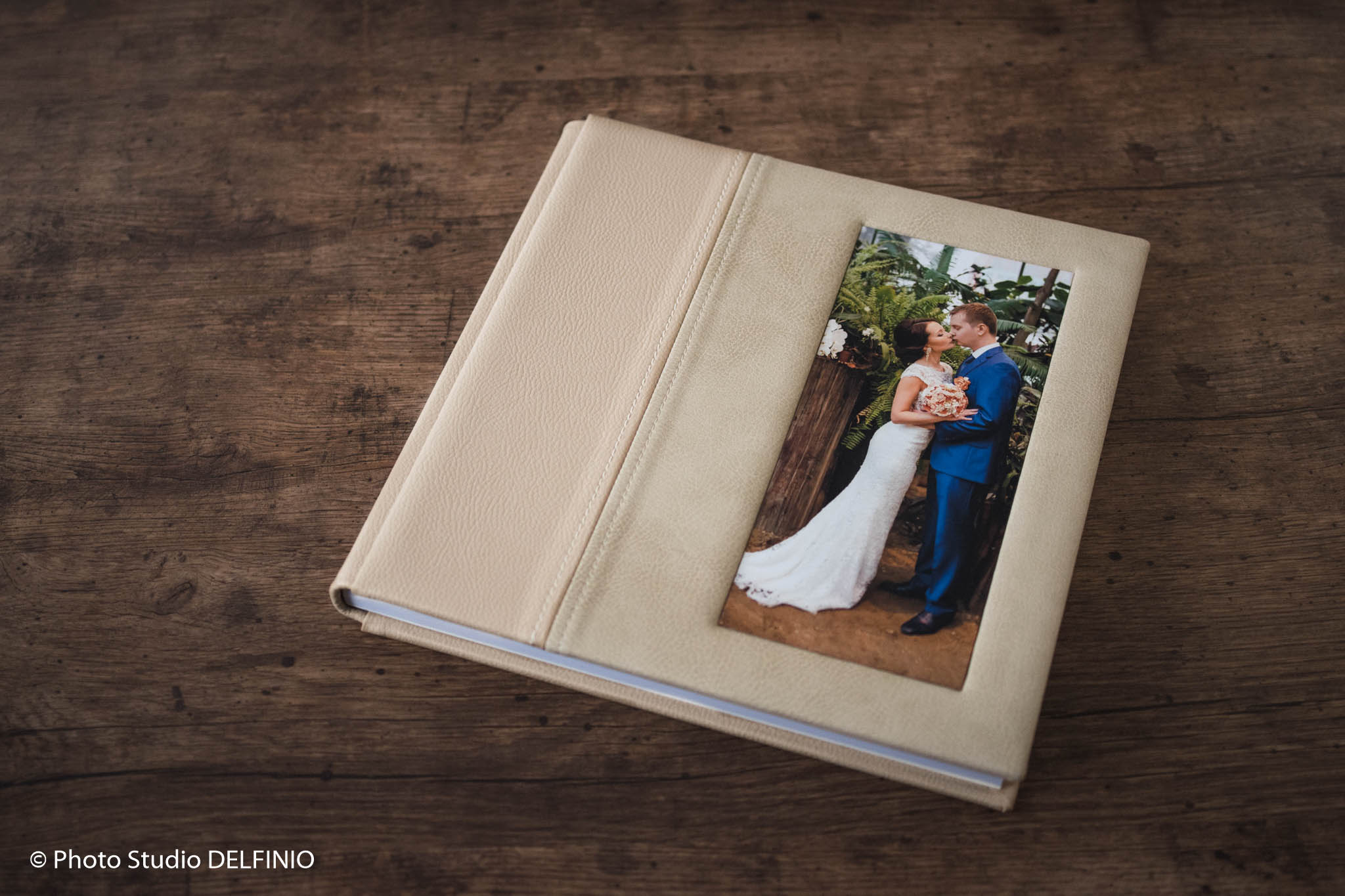 Photo Studio Delfinio, newborn, valokuvakirja, wedding photobook